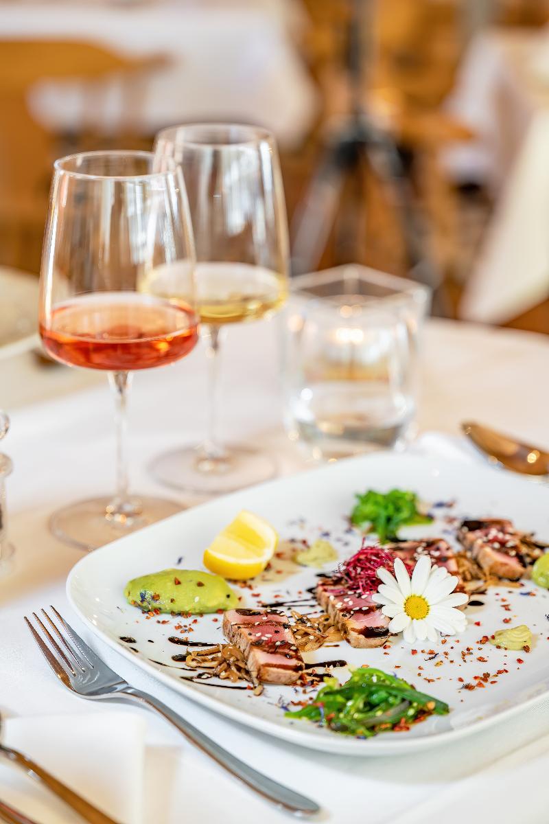 Grichting Hotel & Serviced Apartments - Restoran