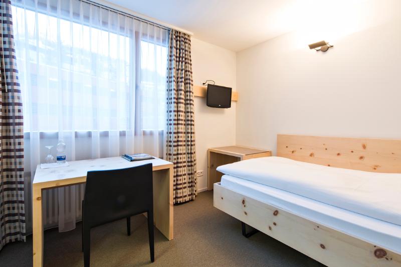 Hauser Hotel St. Moritz - Oda