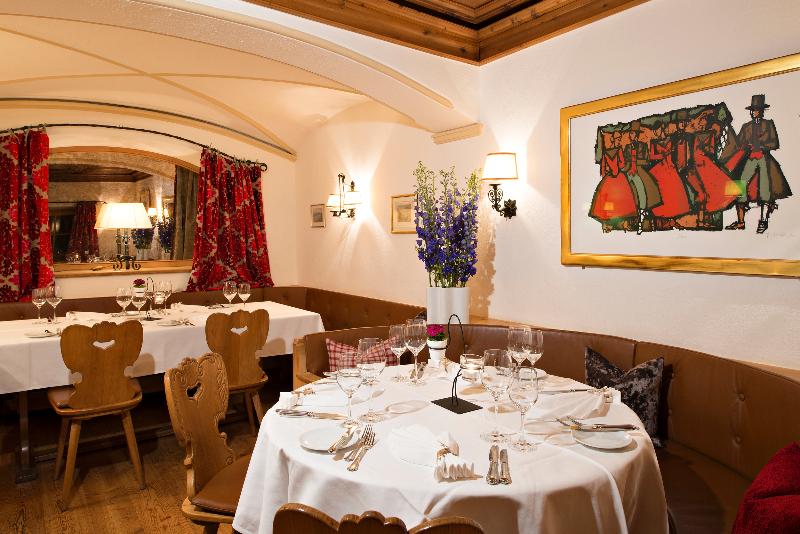 Hotel Chesa Rosatsch - Home of Food - Restoran
