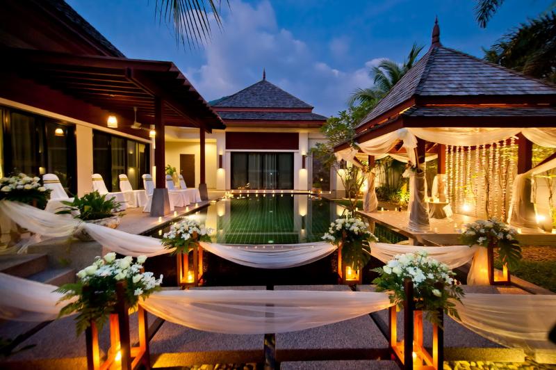 The Bell Pool Villa Resort Phuket - Toplantı