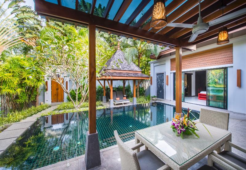 The Bell Pool Villa Resort Phuket - Teras