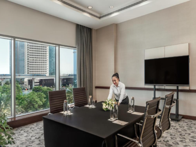 The H Dubai - Toplantı