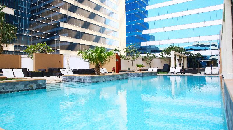 The H Dubai - Havuz