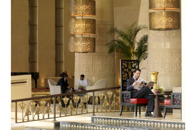 Raffles Dubai - Lobi