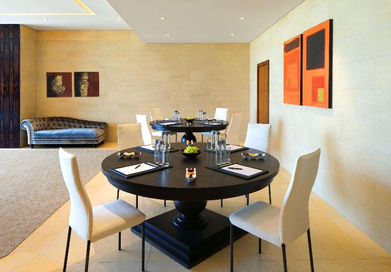 Raffles Dubai - Toplantı
