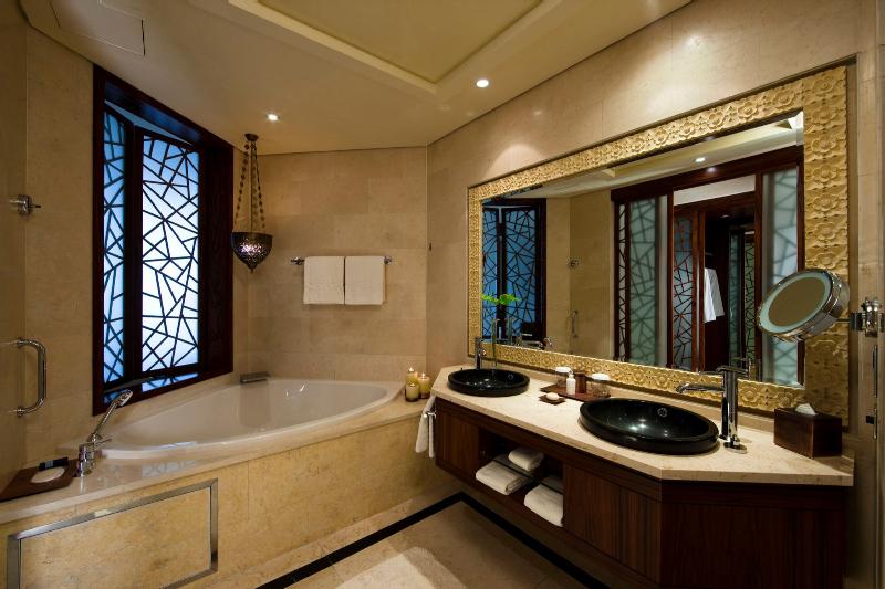 Raffles Dubai - Oda