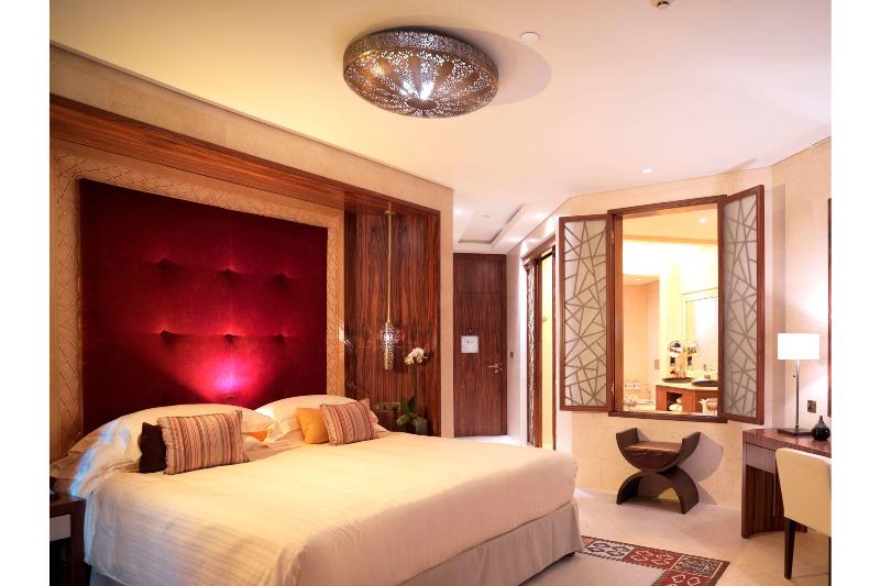 Raffles Dubai - Oda
