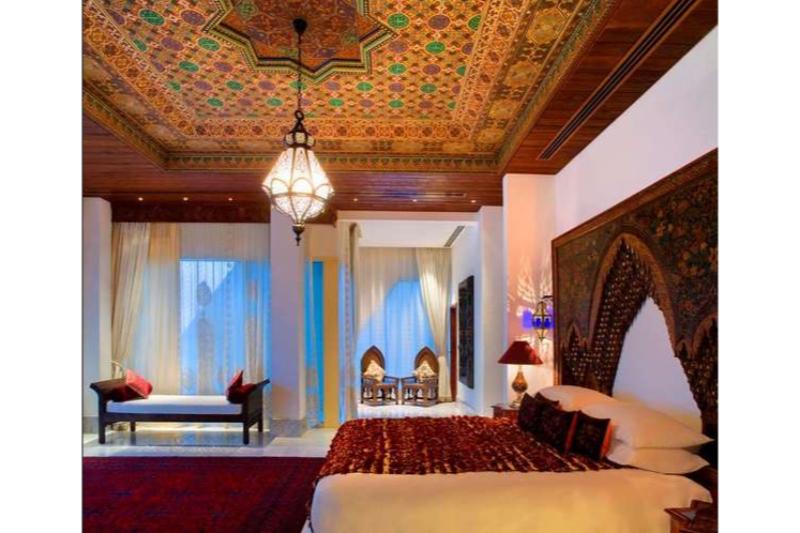 Raffles Dubai - Oda