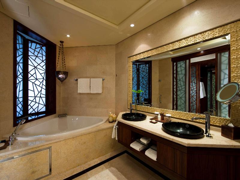 Raffles Dubai - Oda