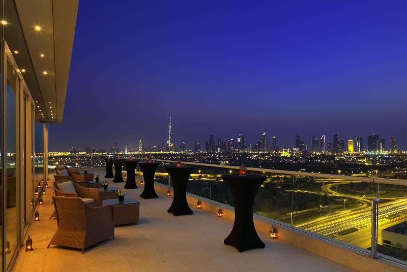 Raffles Dubai - Oda