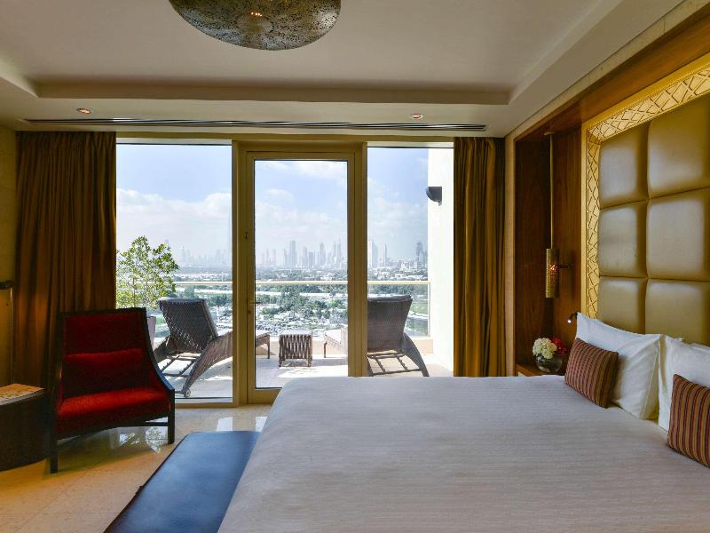 Raffles Dubai - Oda
