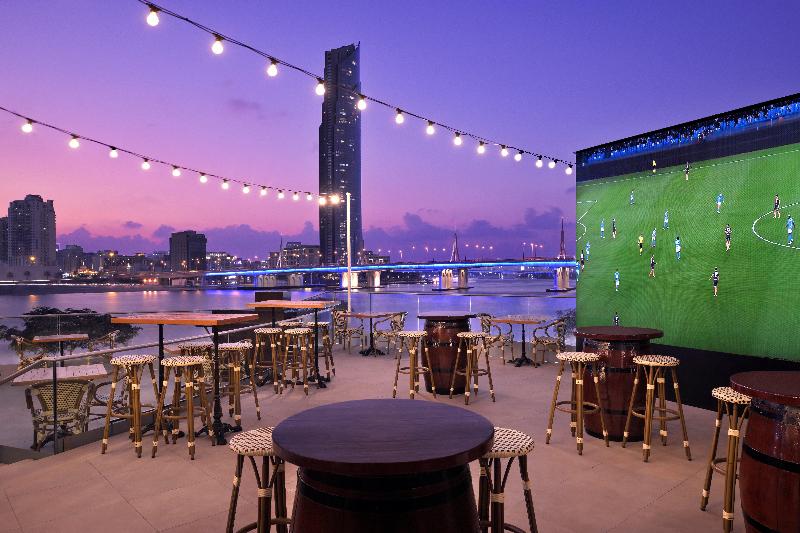 Crowne Plaza Dubai Festival City - Restoran
