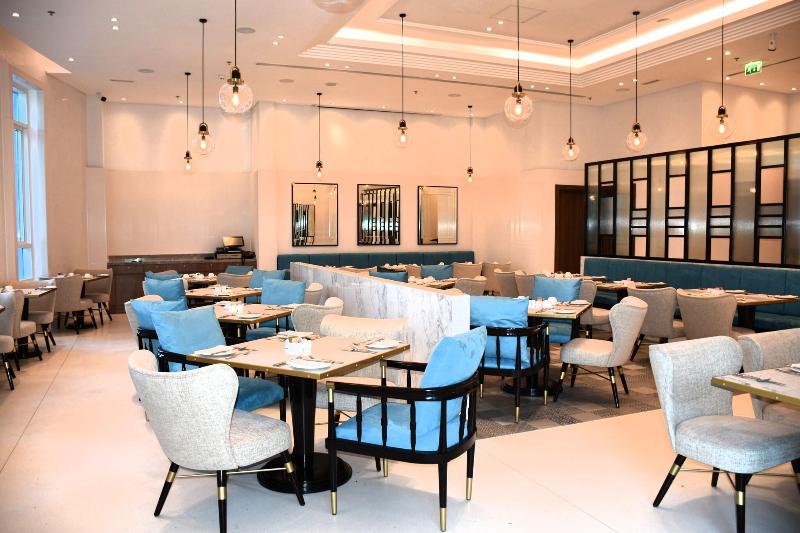 Tamani Marina Hotel and Hotel Apartment - Restoran