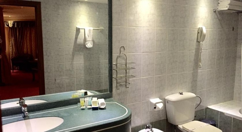 Sadaf Delmon Hotel - Oda
