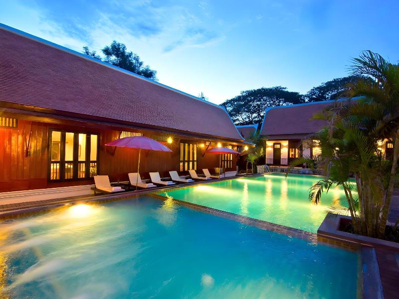 Legendha Sukhothai Resort - Havuz