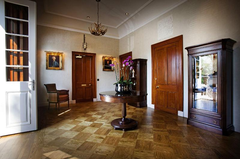 Meldrum House - Lobi