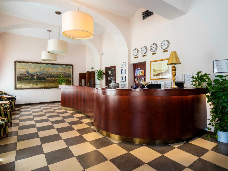EA Hotel DownTown - Lobi
