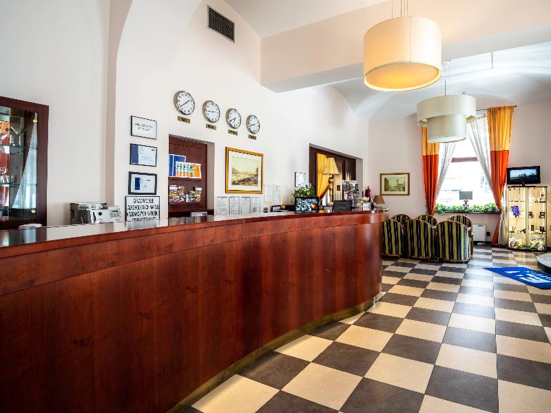 EA Hotel DownTown - Lobi