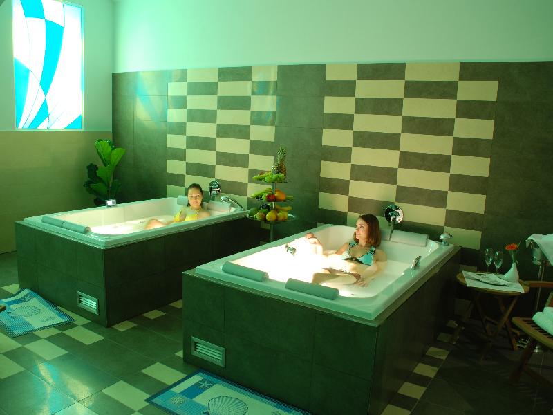 EA Hotel DownTown - Aktivite