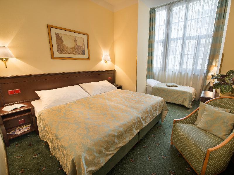 EA Hotel DownTown - Oda