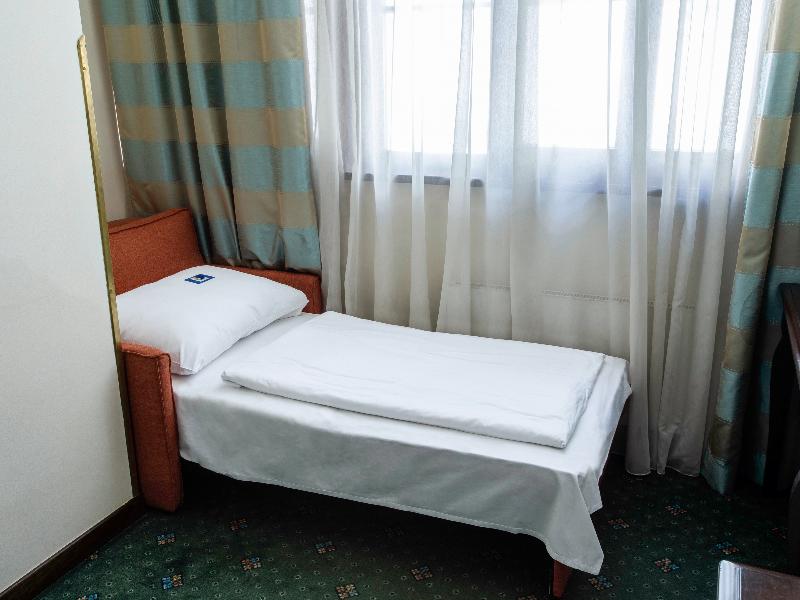 EA Hotel DownTown - Oda