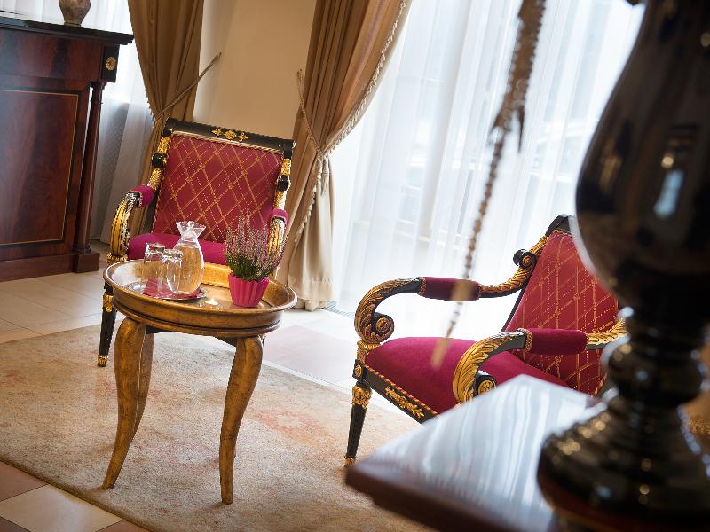EA Hotel Embassy Prague - Lobi