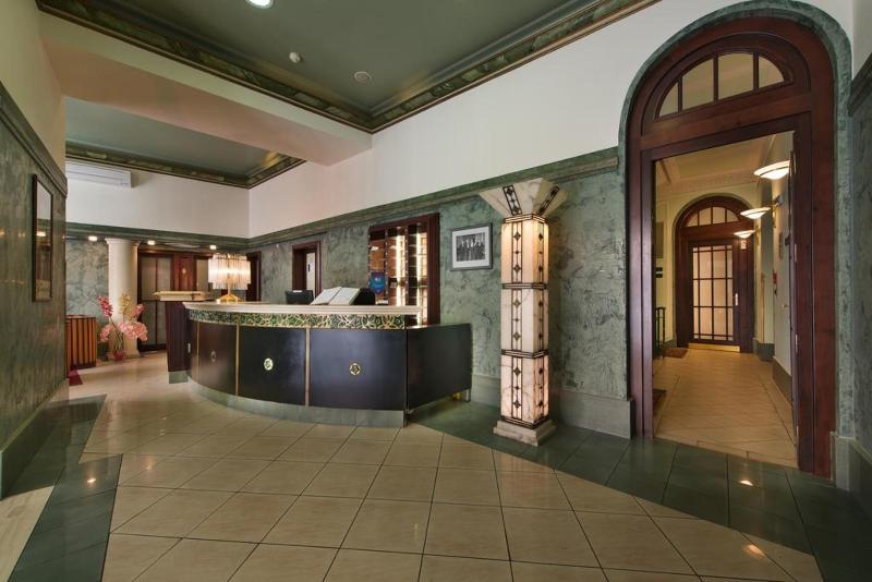 EA Hotel Royal Esprit - Lobi