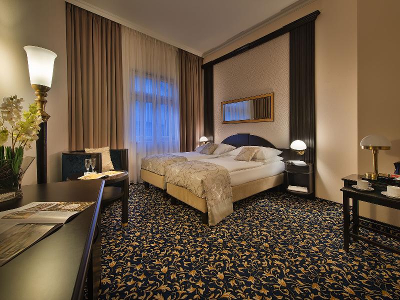 EA Hotel Royal Esprit - Oda