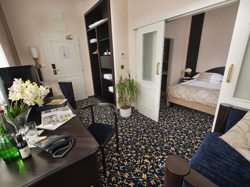 EA Hotel Royal Esprit - Oda