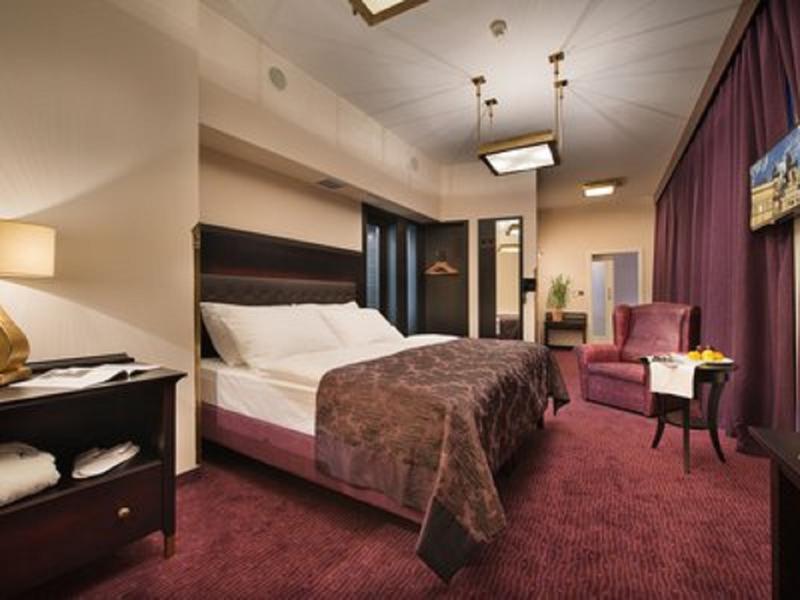EA Hotel Royal Esprit - Oda