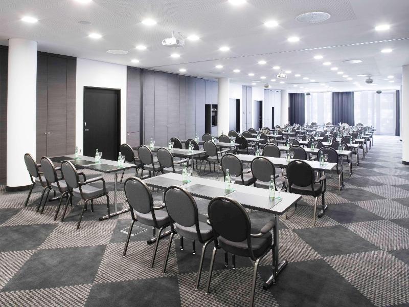 Movenpick Hotel Stuttgart Airport - Toplantı