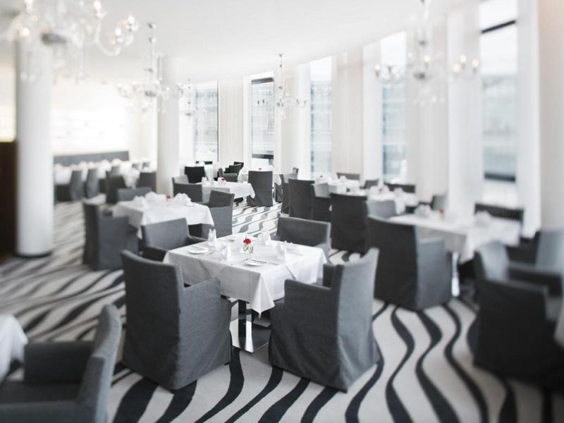Movenpick Hotel Stuttgart Airport - Restoran