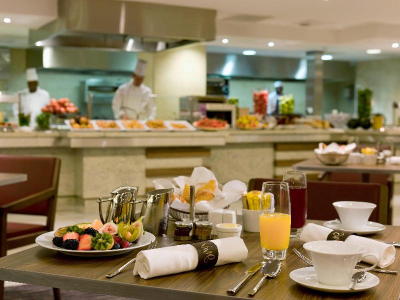 Sofitel Londra Heathrow - Restoran