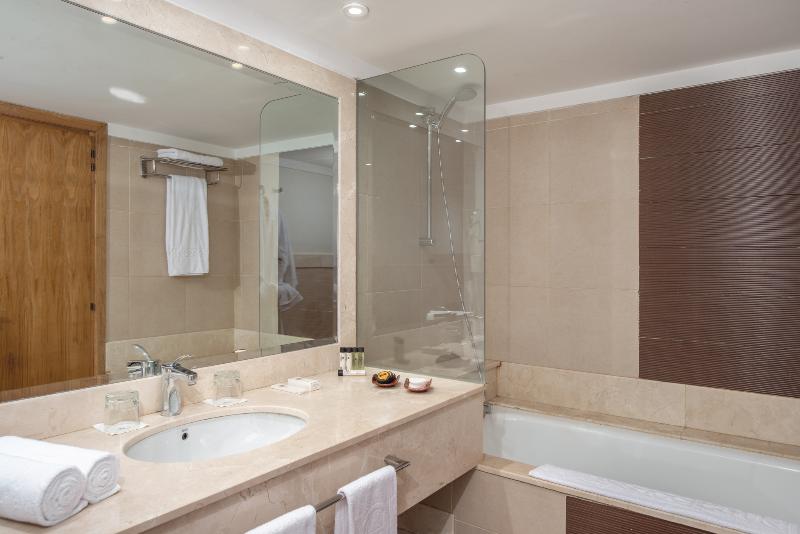 Odyssee Park hotel - Oda