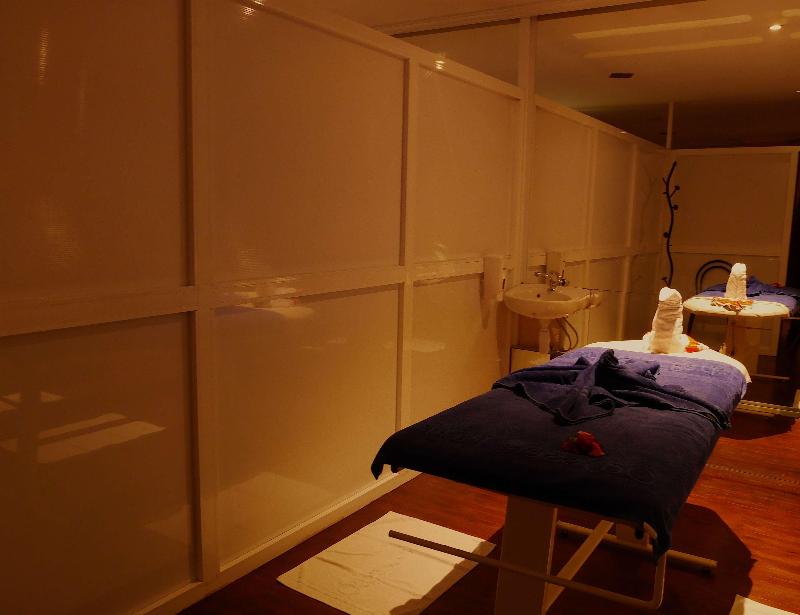 Odyssee Park hotel - Oda