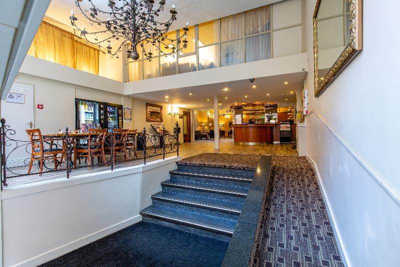 Xo Hotels City Centre - Lobi