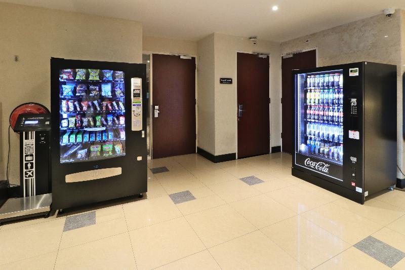 Xo Hotels Blue Square - Lobi