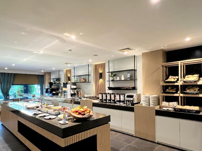 Xo Hotels Blue Square - Restoran