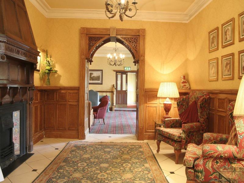 Stone House Hotel A Bespoke Hotel - Lobi