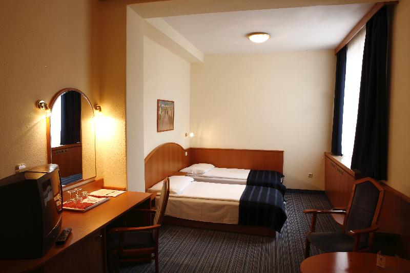 Hotel Benczúr - Oda