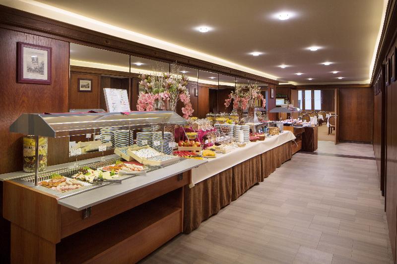 Hotel Benczúr - Restoran