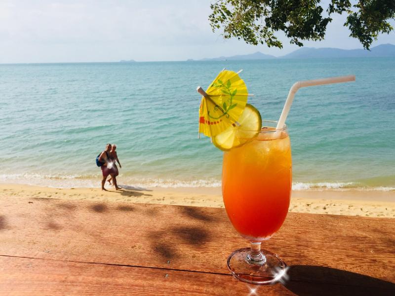 Adarin Beach Resort (SHA) - Bar