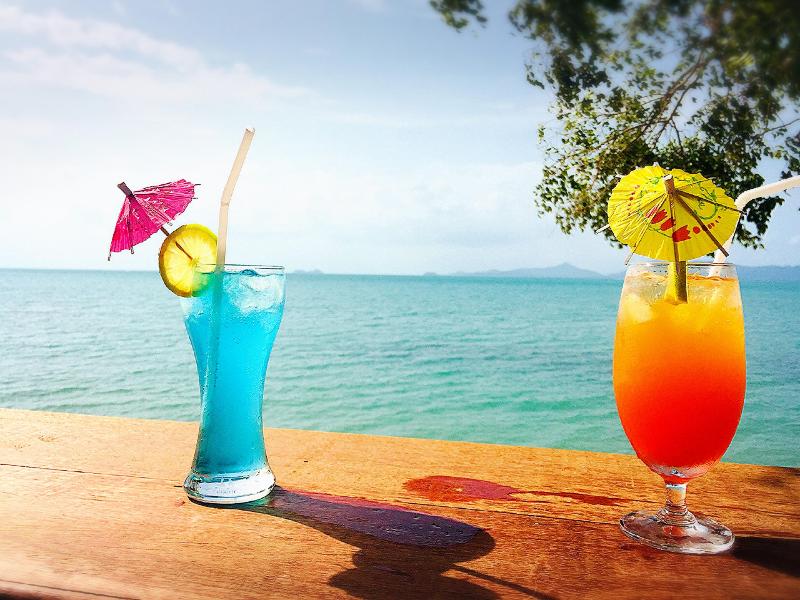 Adarin Beach Resort (SHA) - Bar