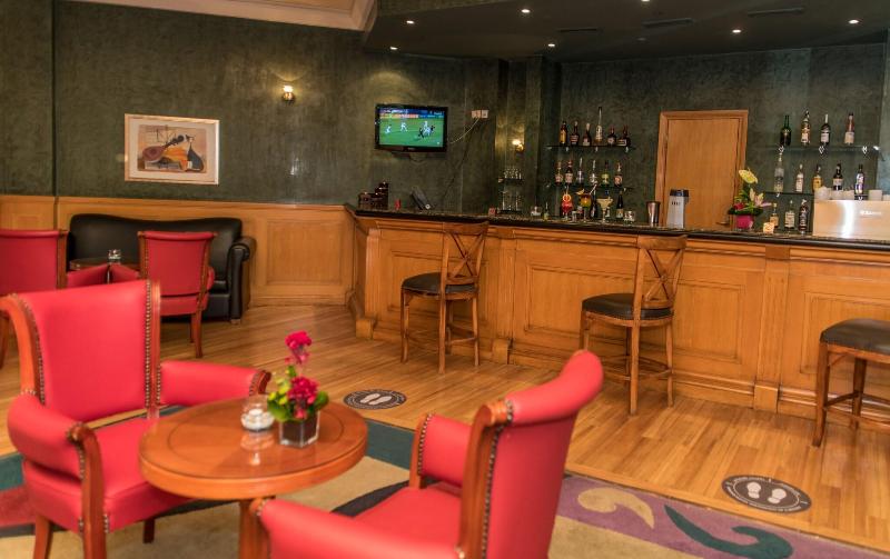 Renaissance Sharm El Sheikh Golden View Beach Rest - Bar