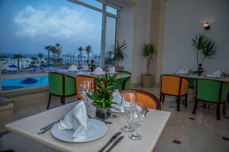 Renaissance Sharm El Sheikh Golden View Beach Rest - Restoran