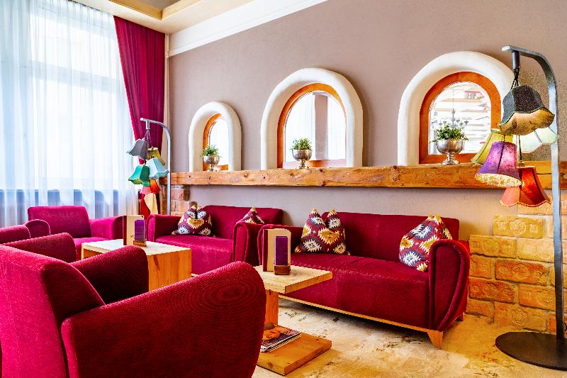 Hotel Latini - Lobi