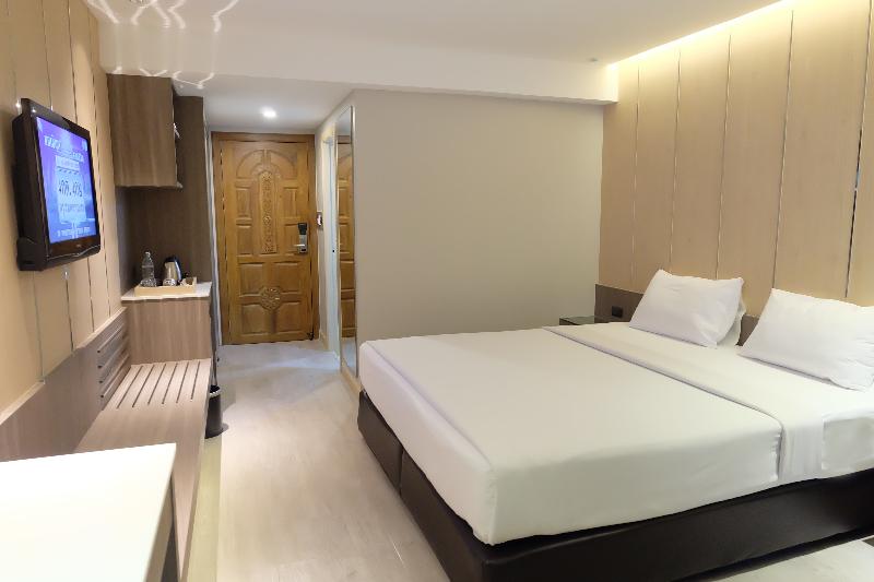 Golden City Rayong Hotel - Oda