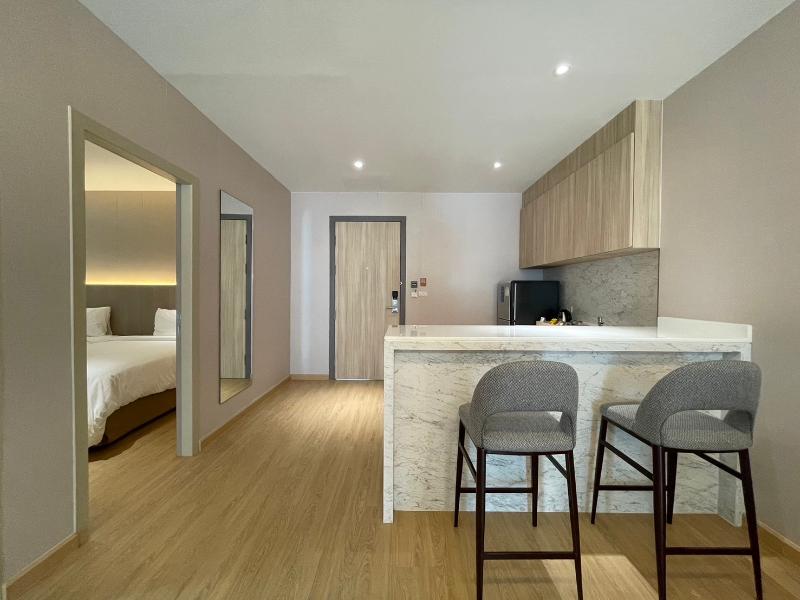 Golden City Rayong Hotel - Oda