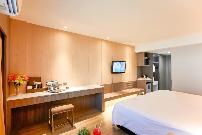 Golden City Rayong Hotel - Oda