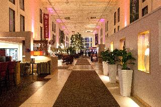 Premier Inn LON Heathrow Airport T2 & T3 (Bath Rd) fotoÄŸrafÄ±